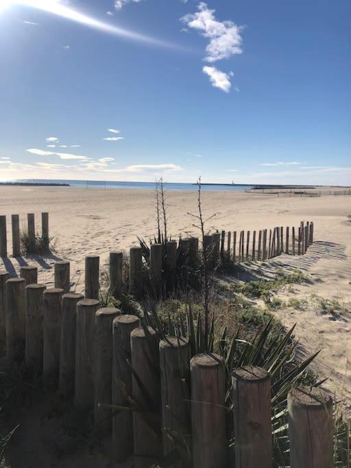 Carnon Plage : Bel Appartement Bien Citue Моґійо Екстер'єр фото