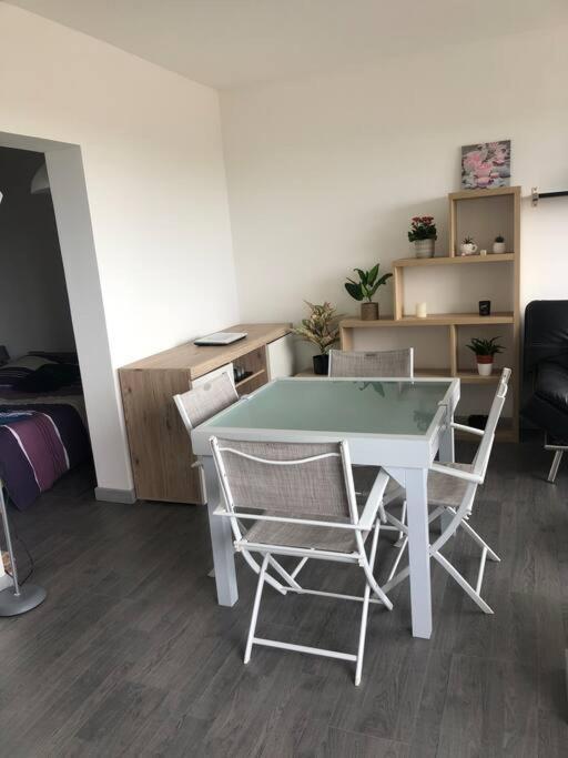 Carnon Plage : Bel Appartement Bien Citue Моґійо Екстер'єр фото