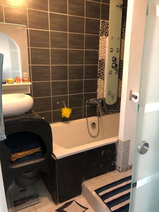 Carnon Plage : Bel Appartement Bien Citue Моґійо Екстер'єр фото